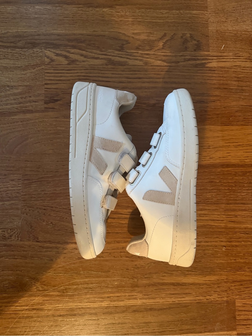 Veja Recife White Sneakers with Beige Suede Accents